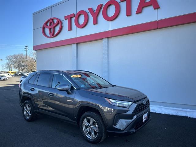 2024 Toyota RAV4 XLE