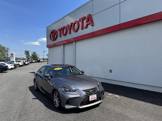 2019 Lexus IS 300