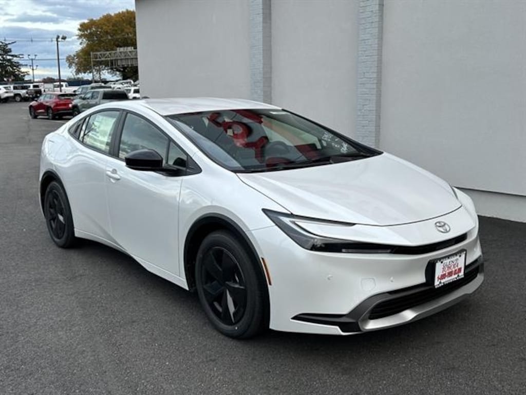 New 2026 Toyota Prius Plug-in Hybrid SE PLUG-IN HYBRID