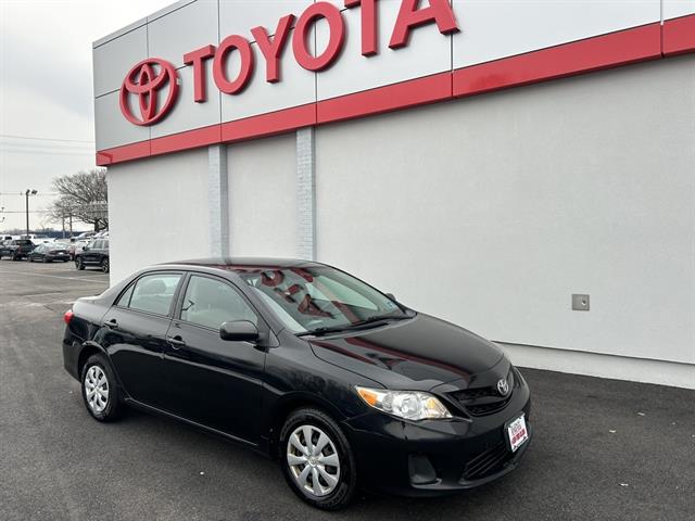 2011 Toyota Corolla LE's photo