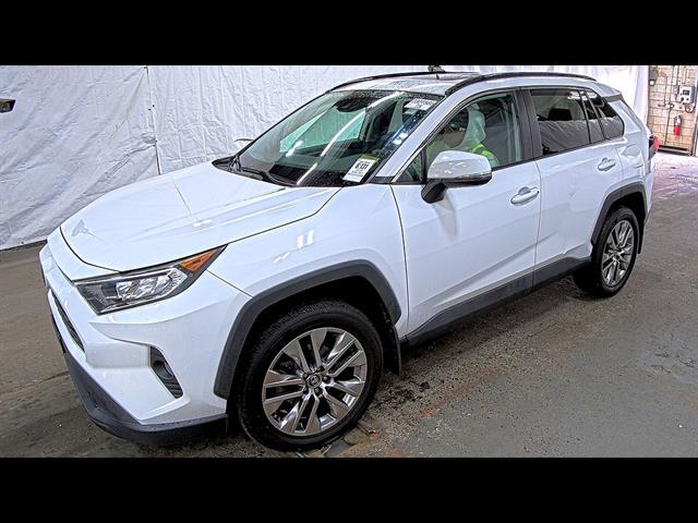 2019 Toyota RAV4 XLE Premium