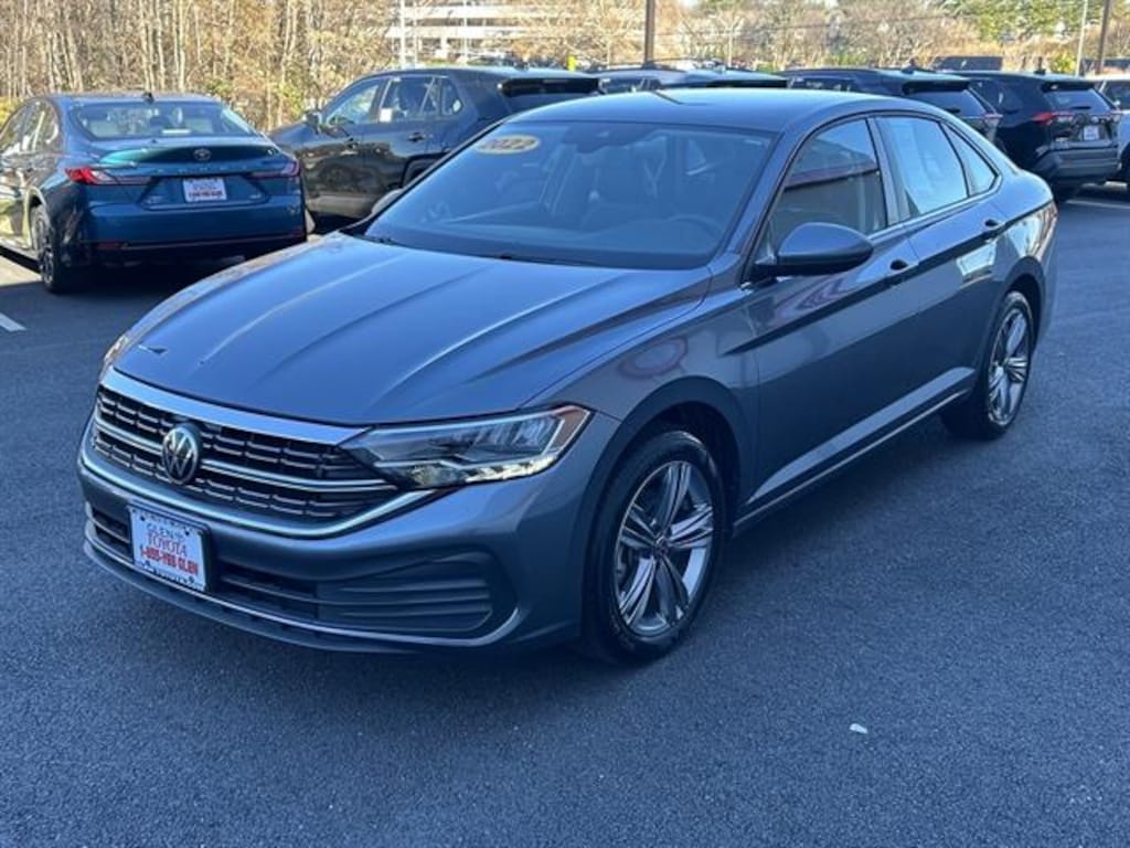 Used 2022 Volkswagen Jetta 1.5T SE Sedan