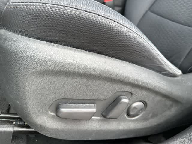 Thumbnail: 2020 Hyundai Tucson - 6