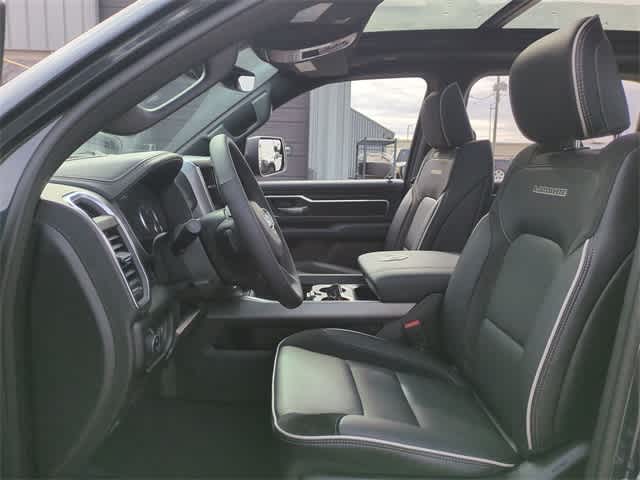 Thumbnail: 2026 RAM 1500 - 17