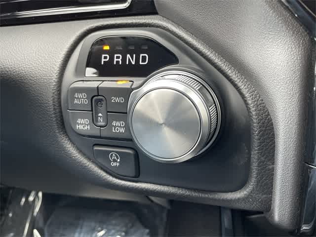 Thumbnail: 2025 RAM 1500 - 38