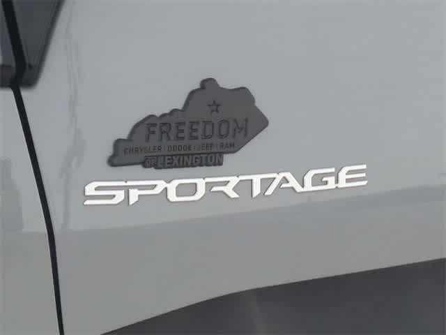 Thumbnail: 2024 Kia Sportage - 12