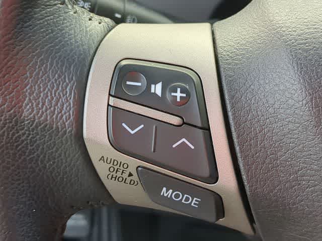 Thumbnail: 2011 Toyota Camry - 25