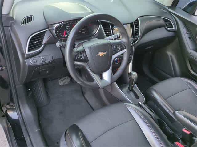 Thumbnail: 2018 Chevrolet Trax - 10
