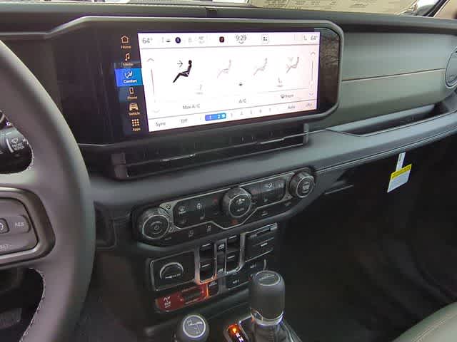 Thumbnail: 2026 Jeep Gladiator - 28