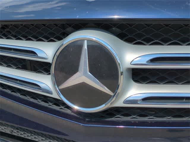 Thumbnail: 2017 Mercedes-Benz GLC - 12