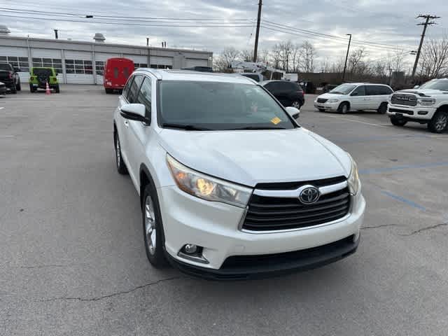 Thumbnail: 2016 Toyota Highlander - 26