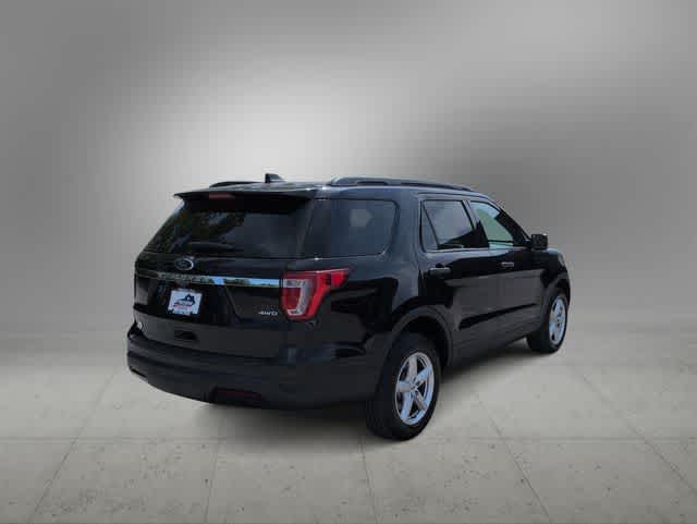 Thumbnail: 2018 Ford Explorer - 8
