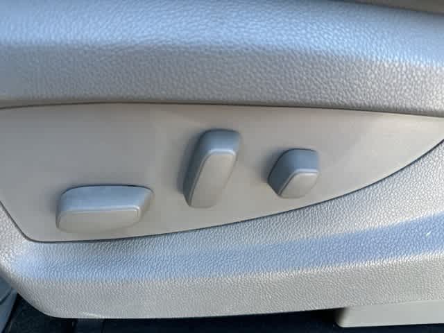 Thumbnail: 2015 Chevrolet Suburban - 7