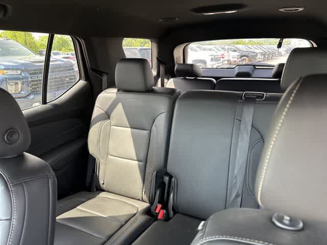 Thumbnail: 2023 Chevrolet Traverse - 5