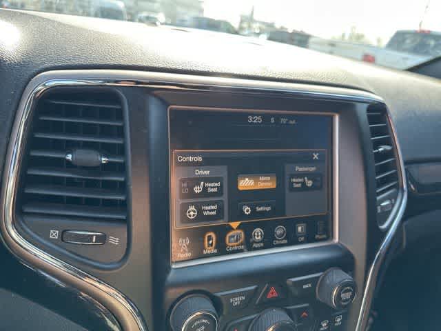 Thumbnail: 2016 Jeep Grand Cherokee - 9