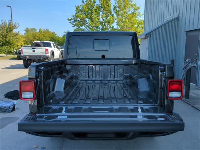 Thumbnail: 2025 Jeep Gladiator - 34