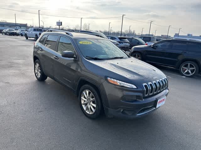 Thumbnail: 2015 Jeep Cherokee - 25