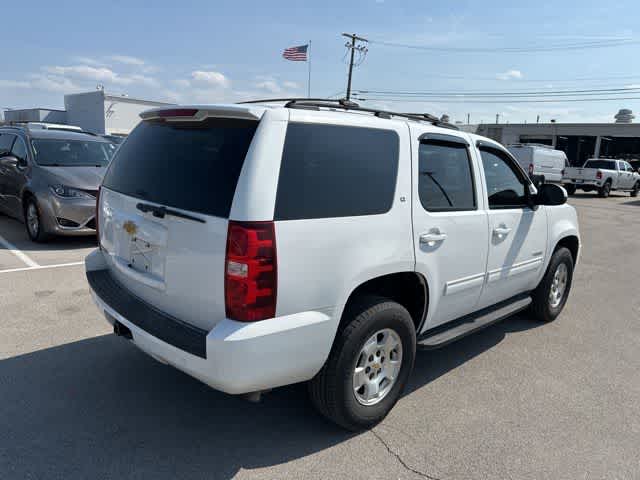 Thumbnail: 2013 Chevrolet Tahoe - 21