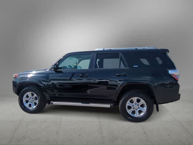 Thumbnail: 2016 Toyota 4Runner - 5