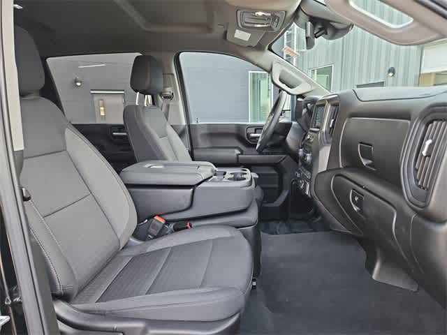 Thumbnail: 2025 Chevrolet Silverado 2500 - 22