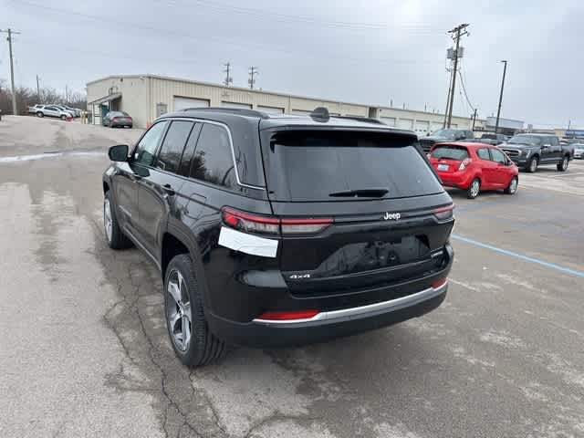 Thumbnail: 2026 Jeep Grand Cherokee - 15