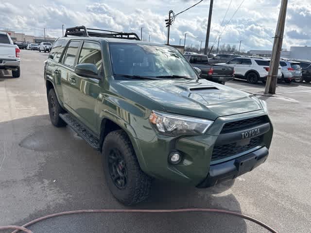 Thumbnail: 2020 Toyota 4Runner - 23