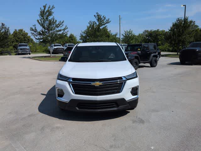 Thumbnail: 2023 Chevrolet Traverse - 3