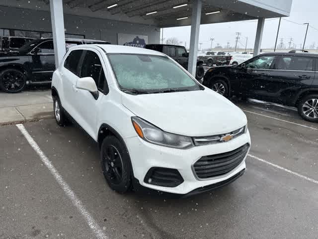 Thumbnail: 2020 Chevrolet Trax - 17