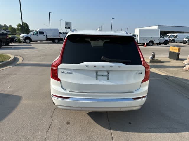 Thumbnail: 2022 Volvo XC90 - 24