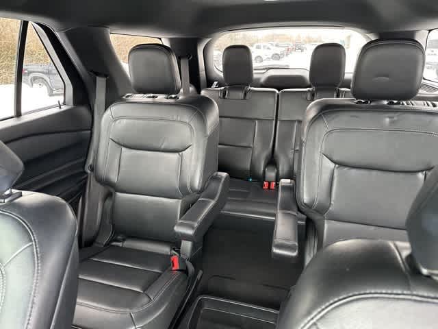 Thumbnail: 2020 Ford Explorer - 5