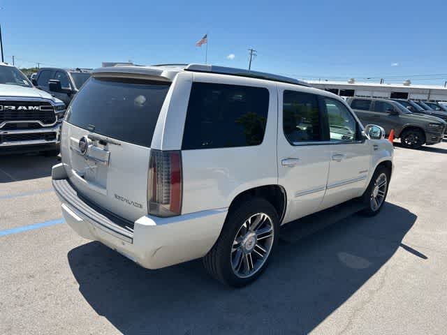 Thumbnail: 2013 Cadillac Escalade - 23