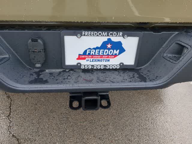 Thumbnail: 2026 Jeep Gladiator - 33