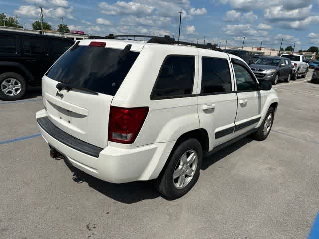 Thumbnail: 2006 Jeep Grand Cherokee - 17