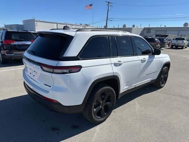 Thumbnail: 2023 Jeep Grand Cherokee - 21