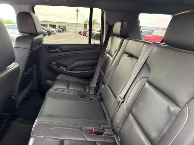 Thumbnail: 2016 Chevrolet Suburban - 12