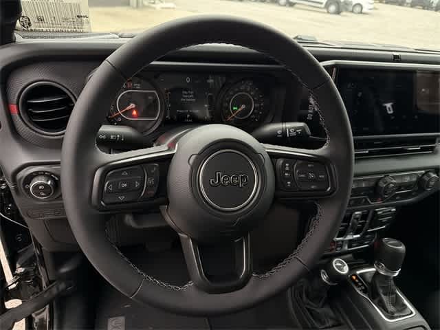 Thumbnail: 2026 Jeep Gladiator - 23