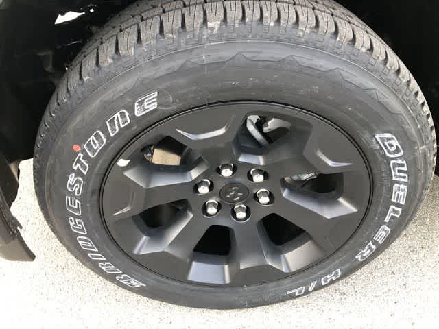 Thumbnail: 2026 RAM 1500 - 10