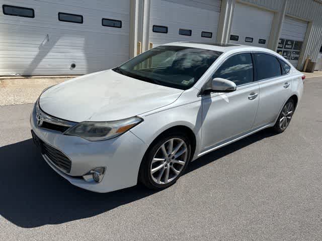 Thumbnail: 2014 Toyota Avalon - 2