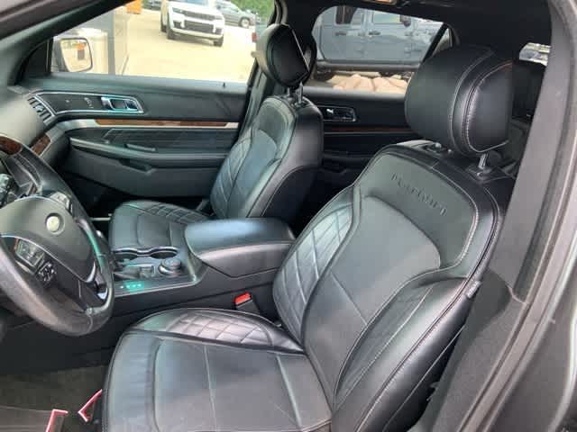 Thumbnail: 2016 Ford Explorer - 4