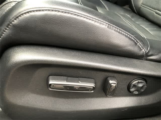 Thumbnail: 2019 Honda CR-V - 22