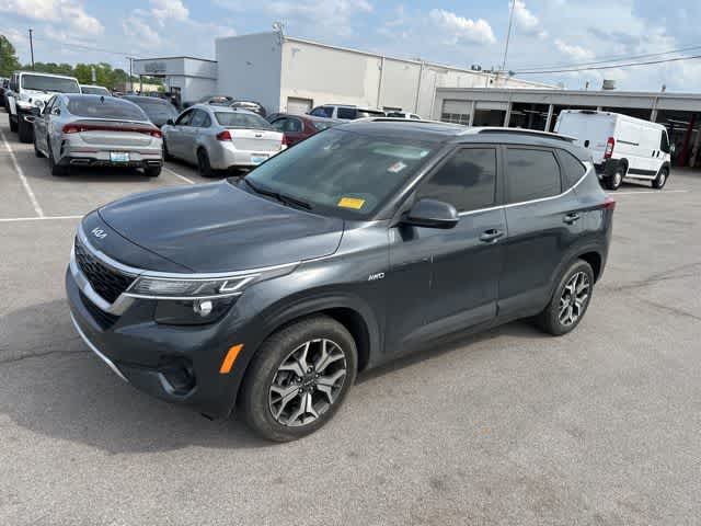 Thumbnail: 2022 Kia Seltos - 10