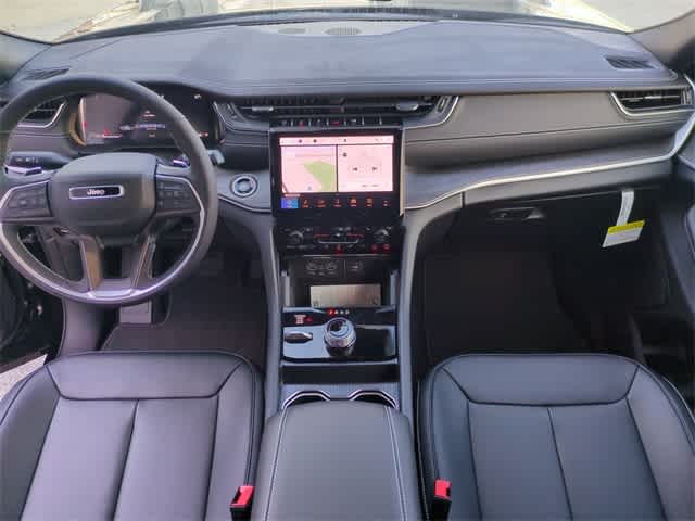 Thumbnail: 2025 Jeep Grand Cherokee L - 16