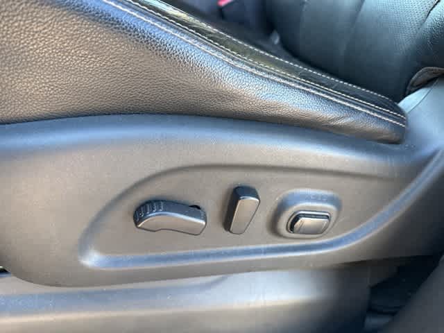 Thumbnail: 2017 Nissan Titan - 6