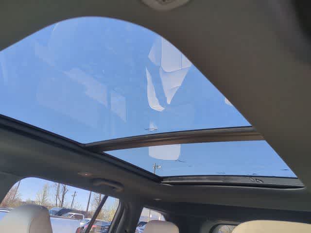 Thumbnail: 2026 Jeep Grand Cherokee - 19