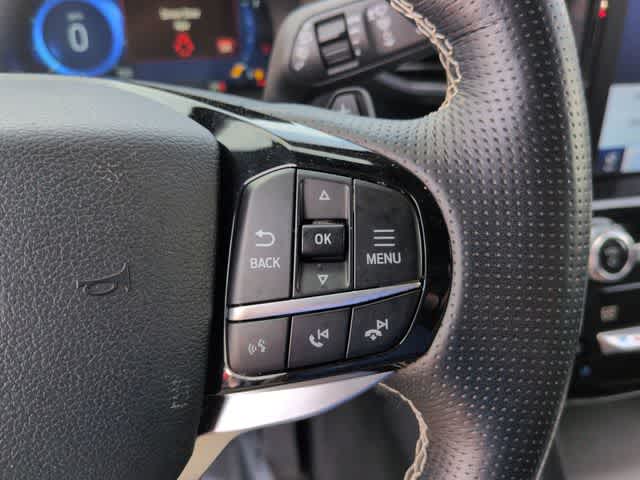 Thumbnail: 2021 Ford Explorer - 26