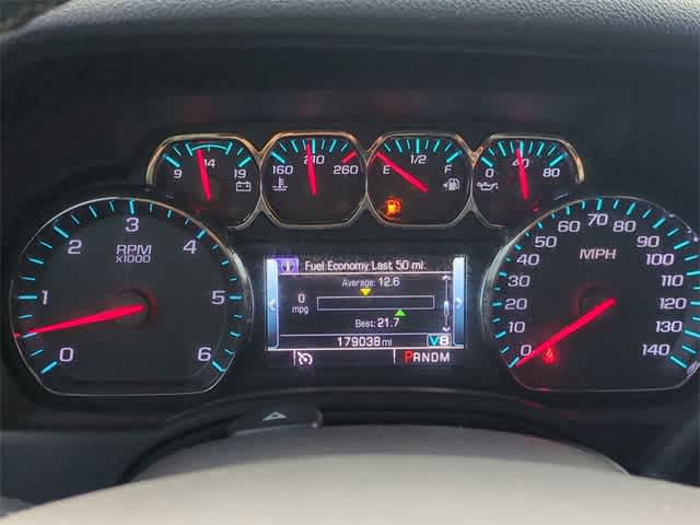 Thumbnail: 2015 Chevrolet Tahoe - 33