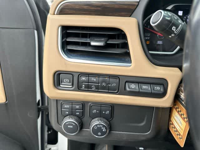 Thumbnail: 2021 Chevrolet Suburban - 11