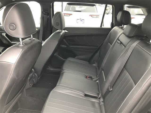 Thumbnail: 2022 Volkswagen Tiguan - 24