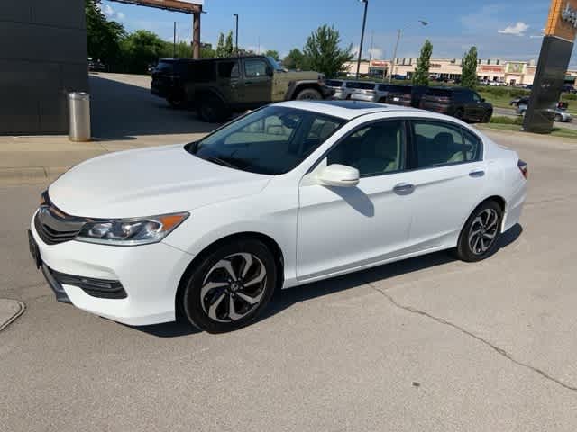 Thumbnail: 2016 Honda Accord - 15