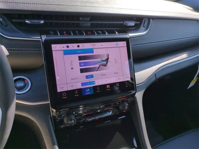 Thumbnail: 2025 Jeep Grand Cherokee L - 28